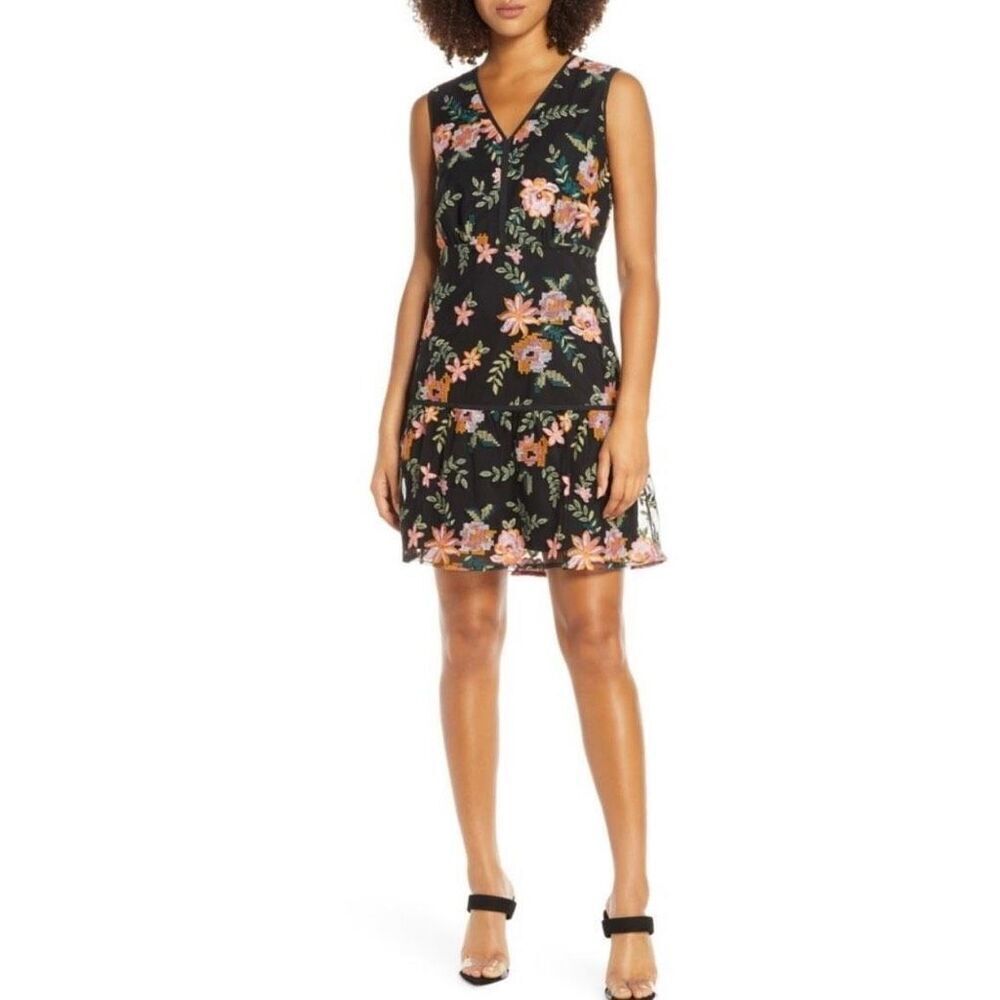 ✨Sam Edelman Women's Black Sleeveless Floral Embroidered Mesh Sz 4 Dress✨